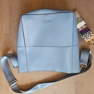 Mersi Demi Bucket Purse (light blue)